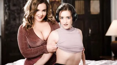 MommysGirl: Busty stepmom has secret desires! on XPORN