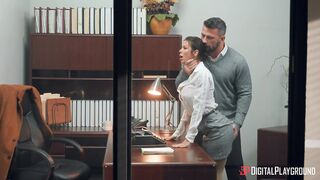 DIGITAL PLAYGROUND Clever Man Makes MILF have Anal