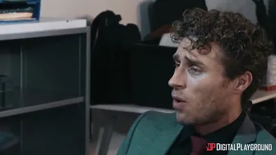 Local Office Ho tries Clueless Colleague!