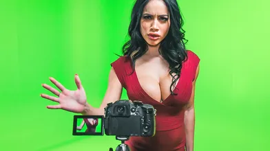 Victoria June is the perfect weather girl