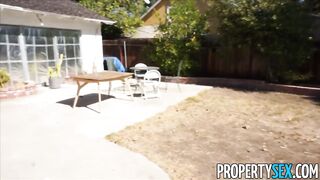 Deepthroat for selling her house