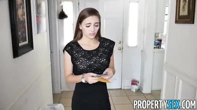 Sexy Skye West makes her client's cock feel great