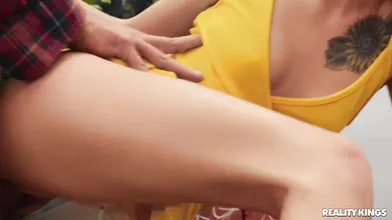 1 Ass 2 Many in the Sexy Mental Hospital