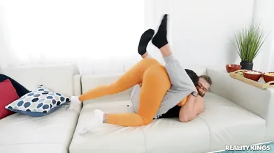 Orange is the New Sex ft. Onesie Latina MILF Luna Star