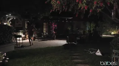 Bloke Finds Strange Mermaid in his Pool