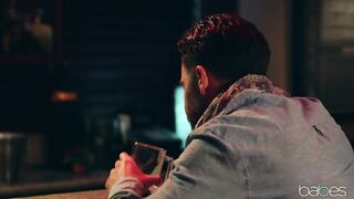 Vina Sky picks dude up in Bar with Ease & Tits
