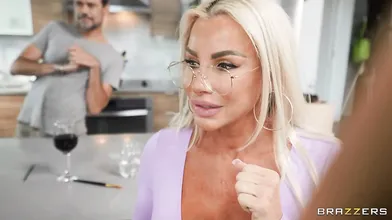 Brazzers: Sip And Paint And Suck Cock on XPORN