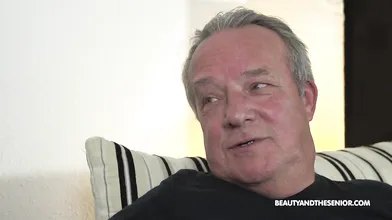 Grandpa Gives Horny Teen a Piece of His Old Cock