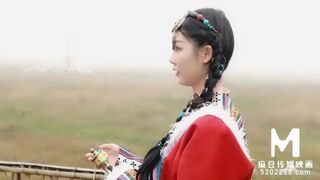【国产】麻豆传媒作品/MAD-027-芳草丽人/免费观看