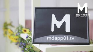 【国产】麻豆传媒作品/MTVQ6-麻豆恋爱巴士-芮瑜性爱篇_000/免费观看