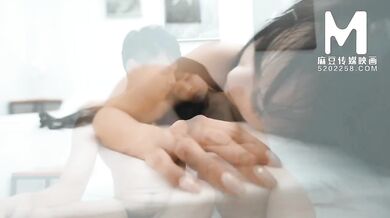 【国产】麻豆传媒作品/空虚女邻居/免费观看