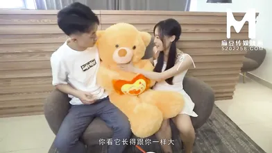 【国产】麻豆传媒作品/我的可爱前女友/免费观看