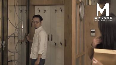 【国产】麻豆传媒作品/我的前女友回来了/免费观看