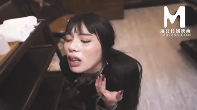 【国产】麻豆传媒作品/爆操麻将馆的老板娘/免费观看