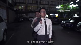 【国产】麻豆传媒最新作品 / 分享我的骚货老婆 / MD0127 「预告」