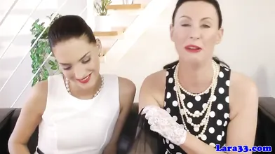 English glamour milf rubs teens pussy