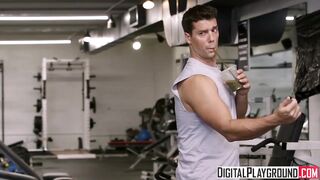 DigitalPlayground - Gym-Fails flx Kelsi Monroe