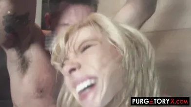 PURGATORYX Fucking a hot MILF and her tiny stepdaughter