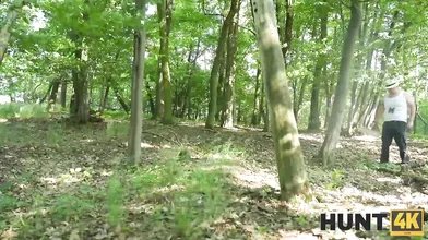 HUNT4K. Forest strawberry bet led to a fire ride