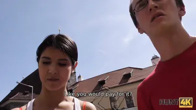 HUNT4K Sex for money with hunter is how lovely gal earns on vacation