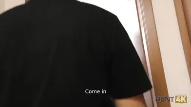 HUNT4K Cuck counts money while stranger copulates with his girlfriend