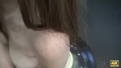 HUNT4K. Muscled bf watches how well-shaped teen girl cheats