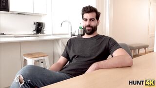 HUNT4K. Guy cant resist such beautiful girl and pays boyfriend to nail her