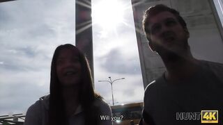 HUNT4K. Hunter helps teens to rent a room and bangs colleen for that