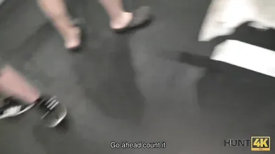 HUNT4K. Babe forgets about workout because of can get cash and dick