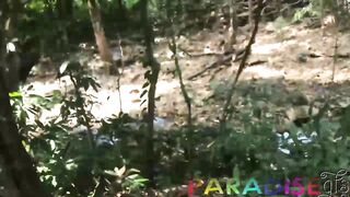 Exposing Pussy Outdoors