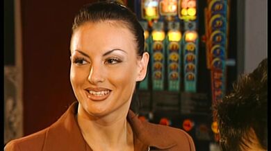 Jeannie 1 (1998) - Kelly Trump