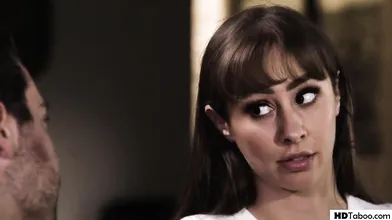 PureTaboo: Big booty Stepsister Tommy King needs help on XPORN