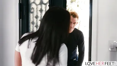 LoveHerFeet - Busty Brunette MILF Ivy Lebelle Gets Plugged By The Cable Guy