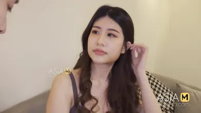 Trailer-Picking Up on the Street-Asceticism Booby Wife-Li Run Xi-MDAG-0011-Best Original Asia Porn V