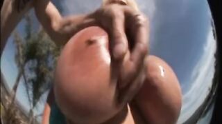 Tia Gunn's Milky Juggs