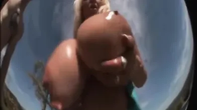 Tia Gunn's Milky Juggs