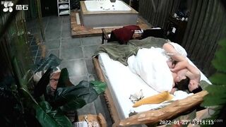 Hackers Use The Camera To Remote Monitoring Of A Lover's Home Life.556