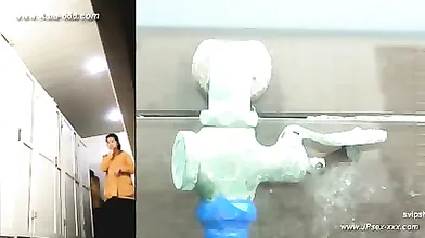 Chinese Girls Go To Toilet.161