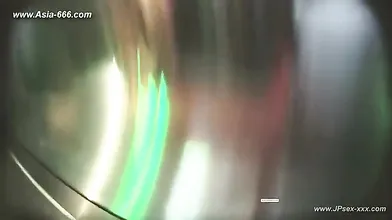 Peeping Chinese Amateur Upskirt.96