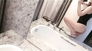 Chinese amateur woman is often getting fucked in front of the camera, unless she is masturbating